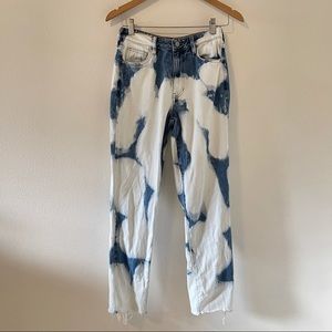 PacSun Bleach Dye High Waisted Mom Jean Raw Hem-26
